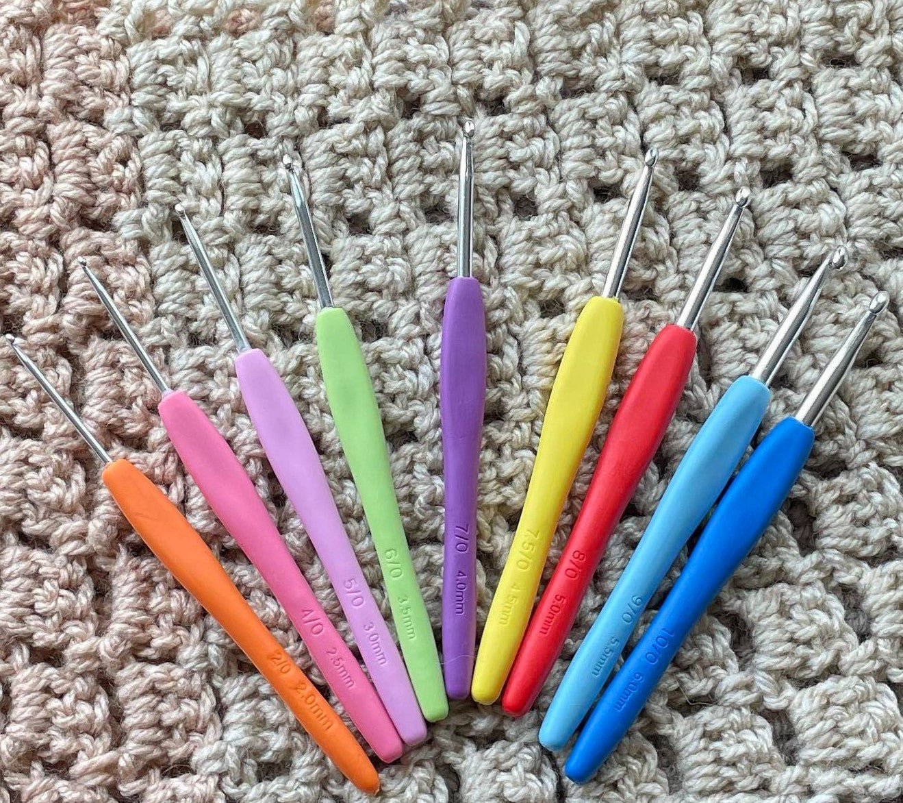 9 Piece Crochet Hook Set